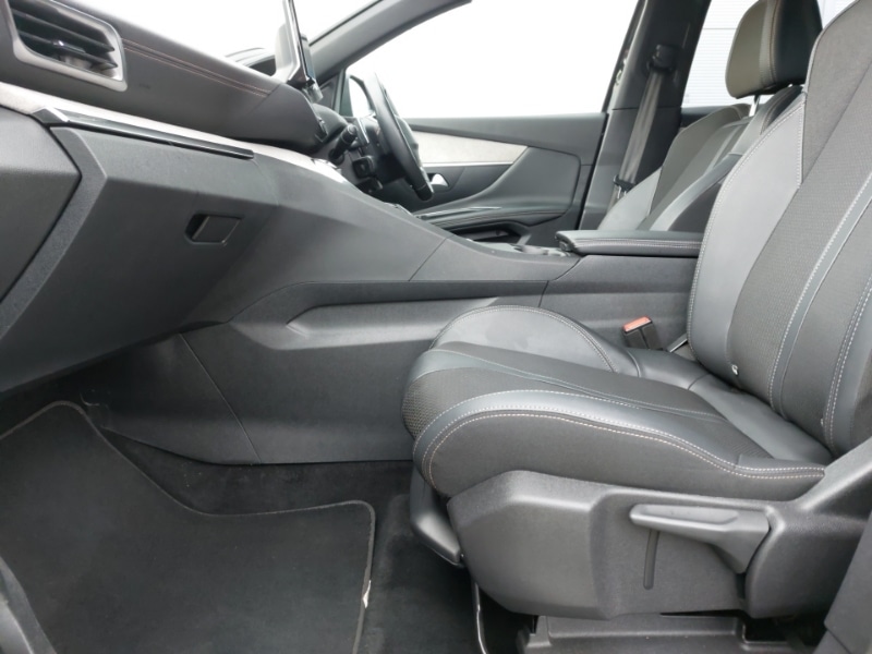 Used Peugeot 3008 2022 for sale - 77585005: Photo 5