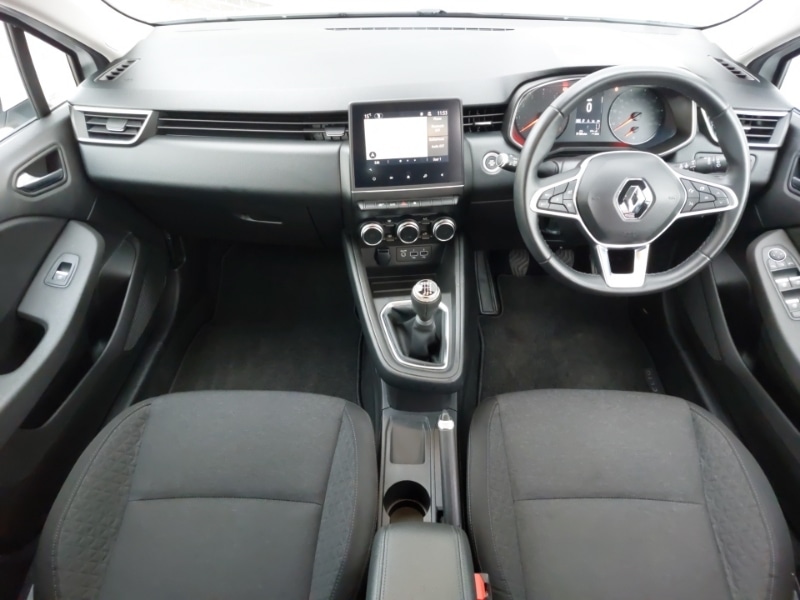 Used Renault Clio 2021 for sale - 76483867: Photo 2