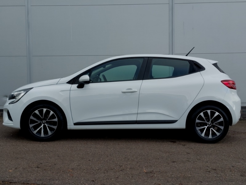 Used Renault Clio 2021 for sale - 76483867: Photo 4