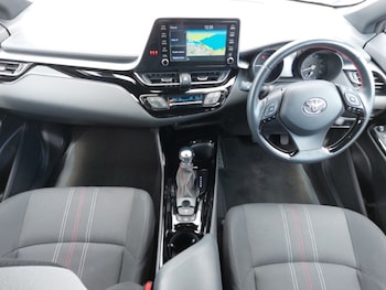 Used Toyota C-HR 2022 for sale - 75204974: Photo