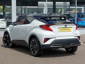 Used Toyota C-HR 2022 for sale - 75204974: Photo