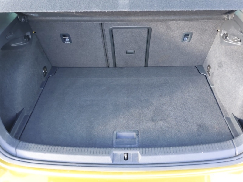 Used Volkswagen Golf 2017 for sale - 76879894: Photo 8