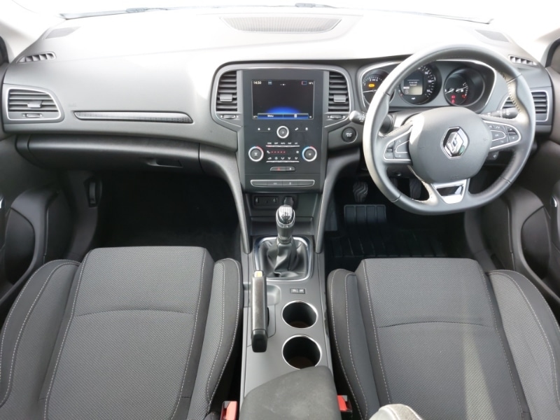 Used Renault Megane 2019 for sale - 77956651: Photo 2