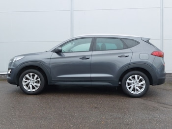 Used Hyundai TUCSON 2018 for sale - 76974884: Photo