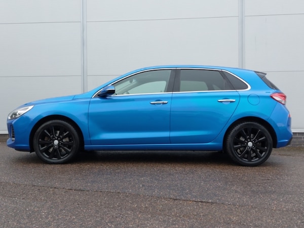 Used Hyundai i30 2018 for sale - 76195650: Photo 4