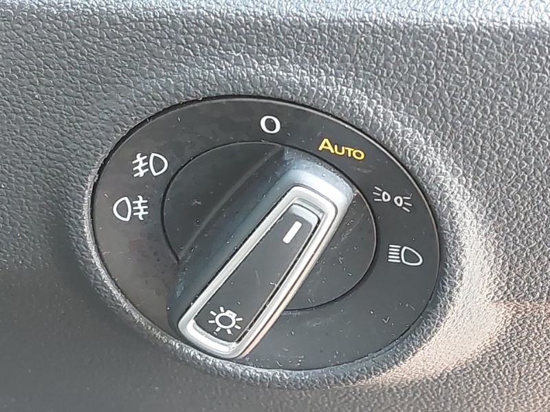 Used Volkswagen T-Roc 2018 for sale - 78151070: Photo 12