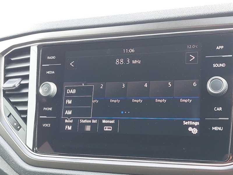 Used Volkswagen T-Roc 2018 for sale - 78151070: Photo 16