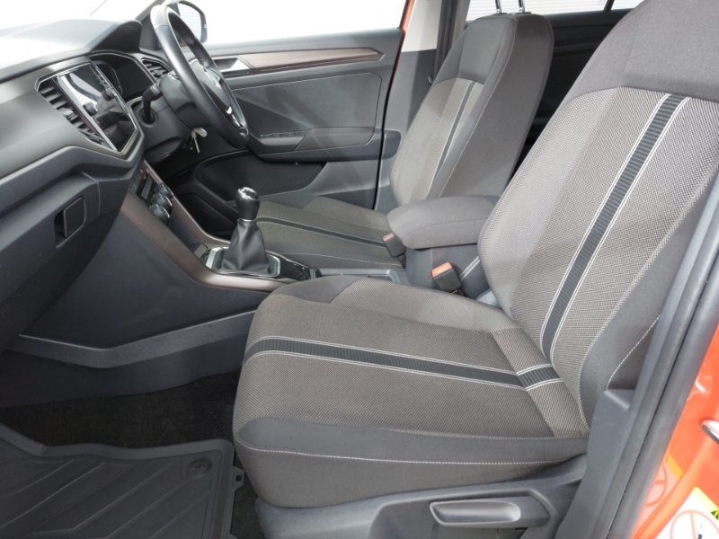 Used Volkswagen T-Roc 2018 for sale - 78151070: Photo 5