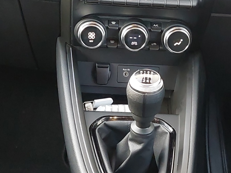 Used Renault Clio 2022 for sale - 76815807: Photo 11