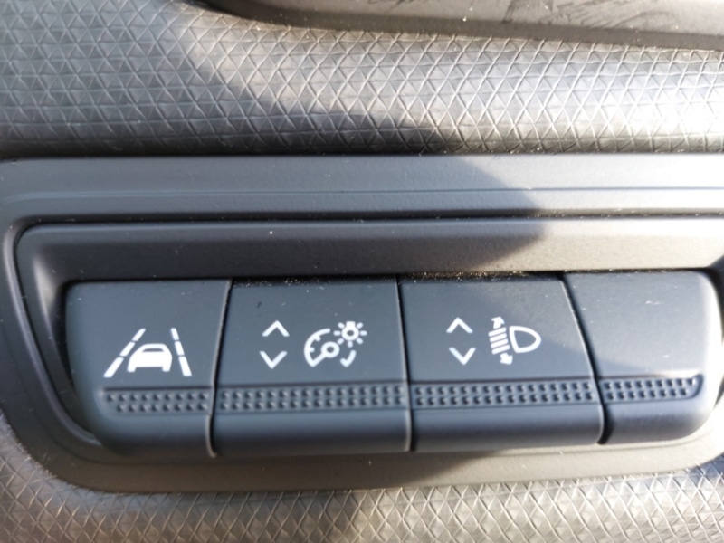 Used Renault Clio 2022 for sale - 76815807: Photo 13