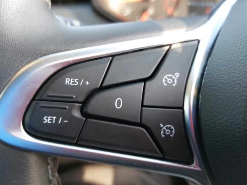 Used Renault Clio 2022 for sale - 76815807: Photo 14