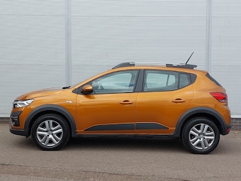 Used Dacia Sandero Stepway 2022 for sale - 79382618: Photo