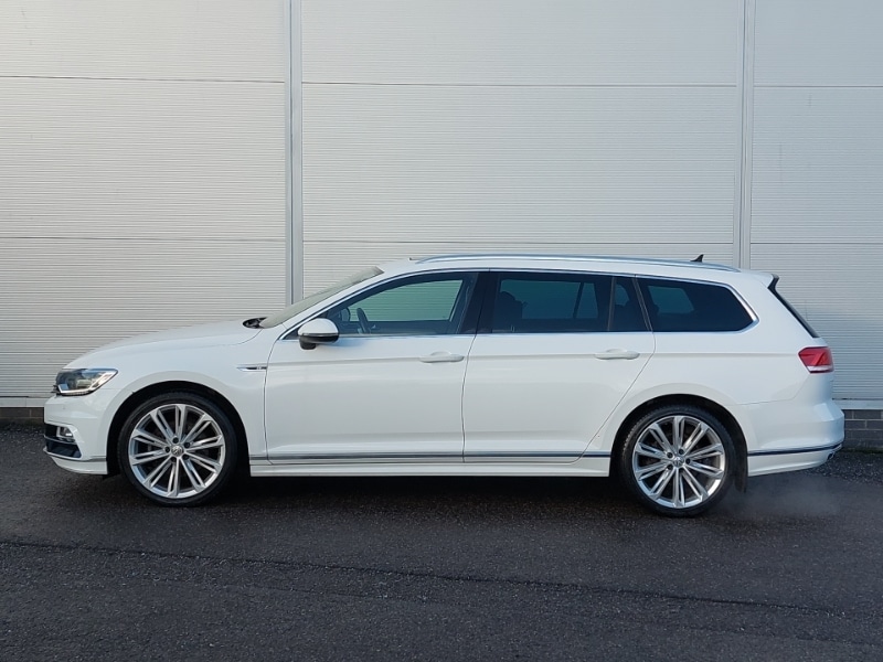 Used Volkswagen Passat 2018 for sale - 77304077: Photo 4