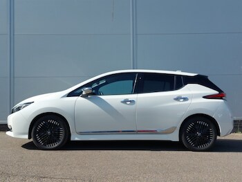 Used Nissan Leaf 2022 for sale - 78354931: Photo