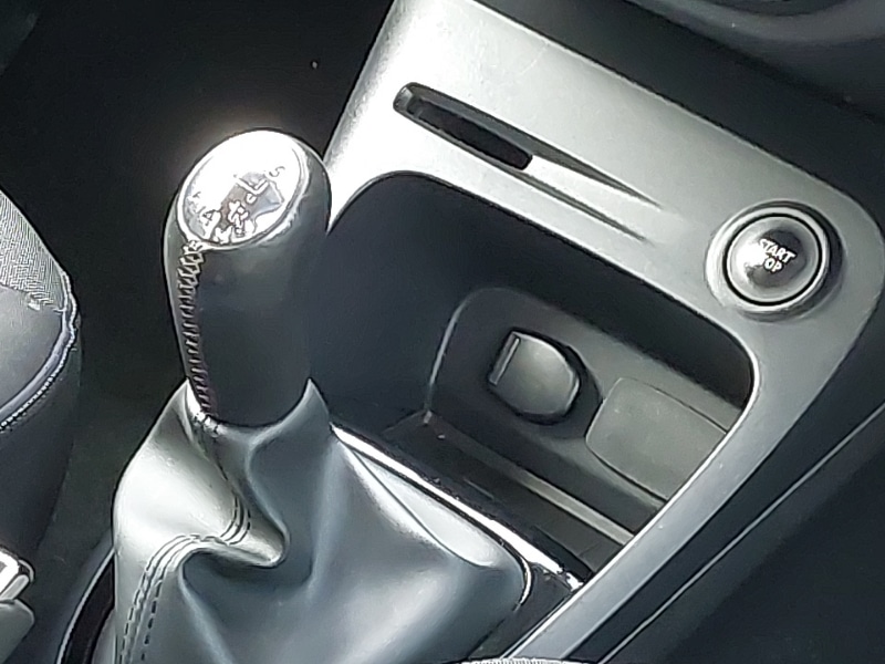 Used Renault Captur 2016 for sale - 77822766: Photo 11