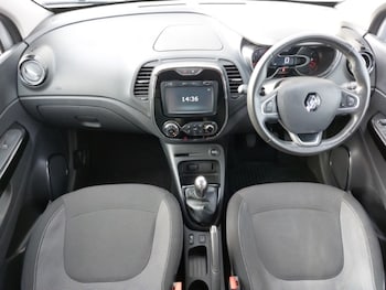 Used Renault Captur 2016 for sale - 77822766: Photo