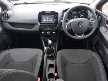Used Renault Clio 2017 for sale - 79286296: Photo