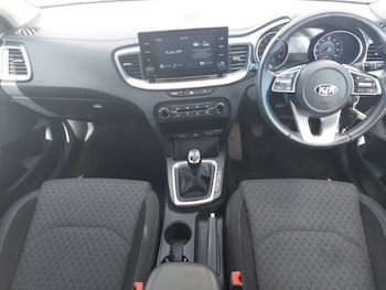 Used Kia Ceed 2020 for sale - 79477250: Photo