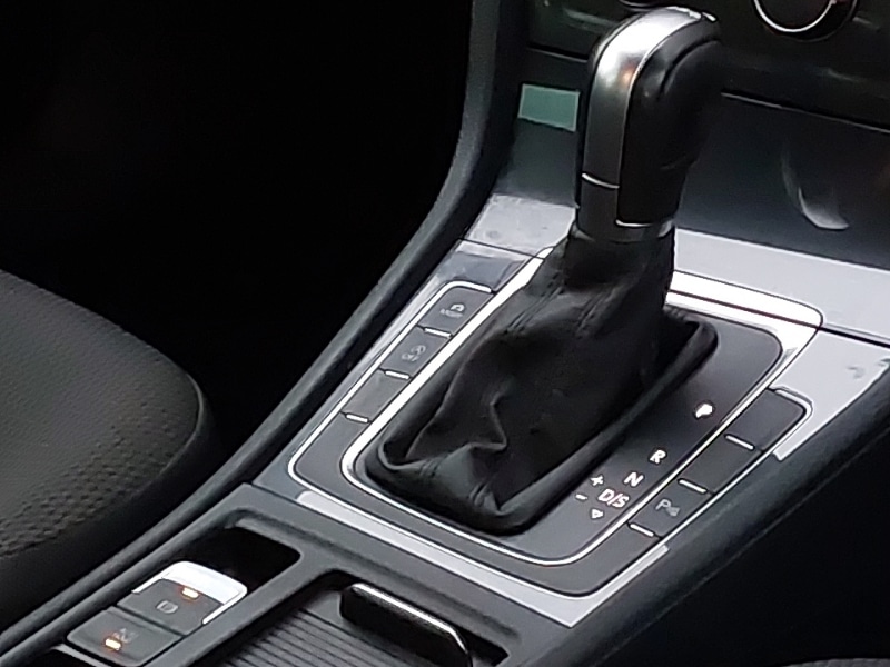 Used Volkswagen Golf 2019 for sale - 76834237: Photo 11