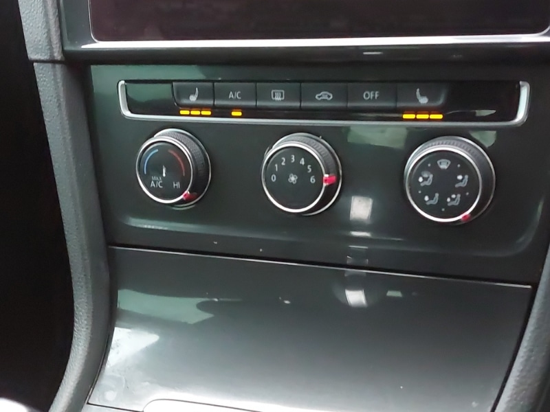 Used Volkswagen Golf 2019 for sale - 76834237: Photo 15