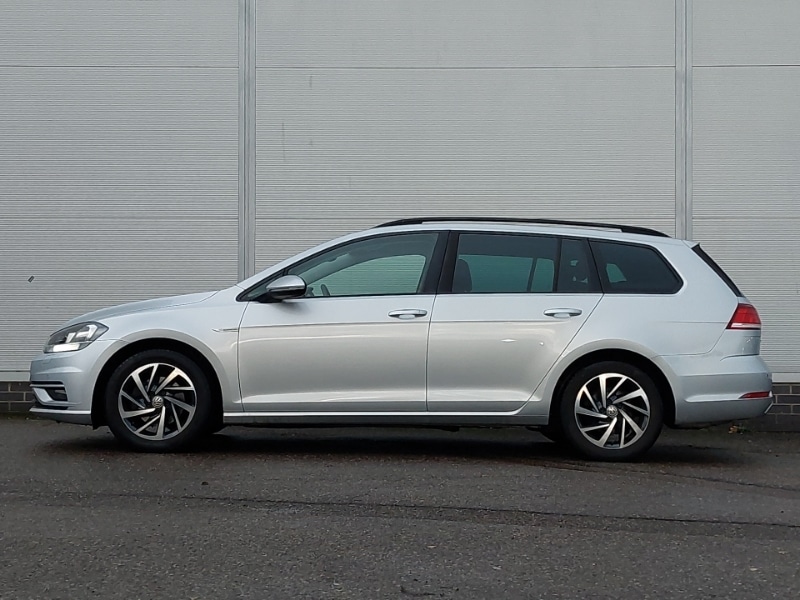 Used Volkswagen Golf 2019 for sale - 76834237: Photo 4