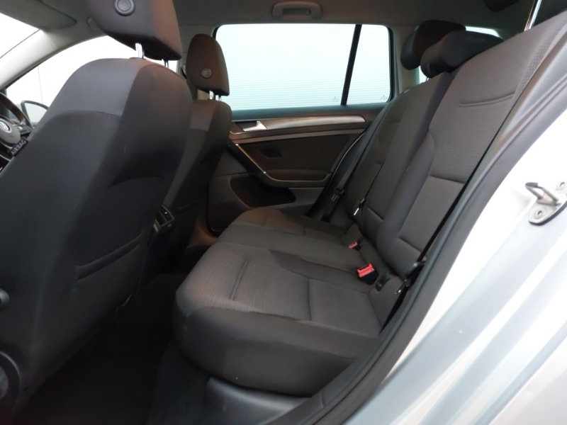 Used Volkswagen Golf 2019 for sale - 76834237: Photo 6