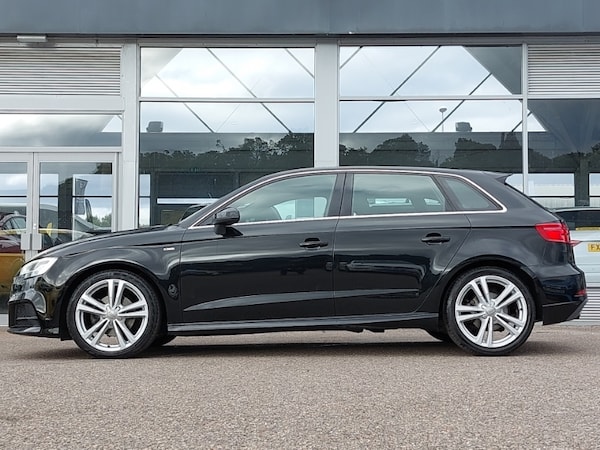 Used Audi A3 2016 for sale - 76120859: Photo 4