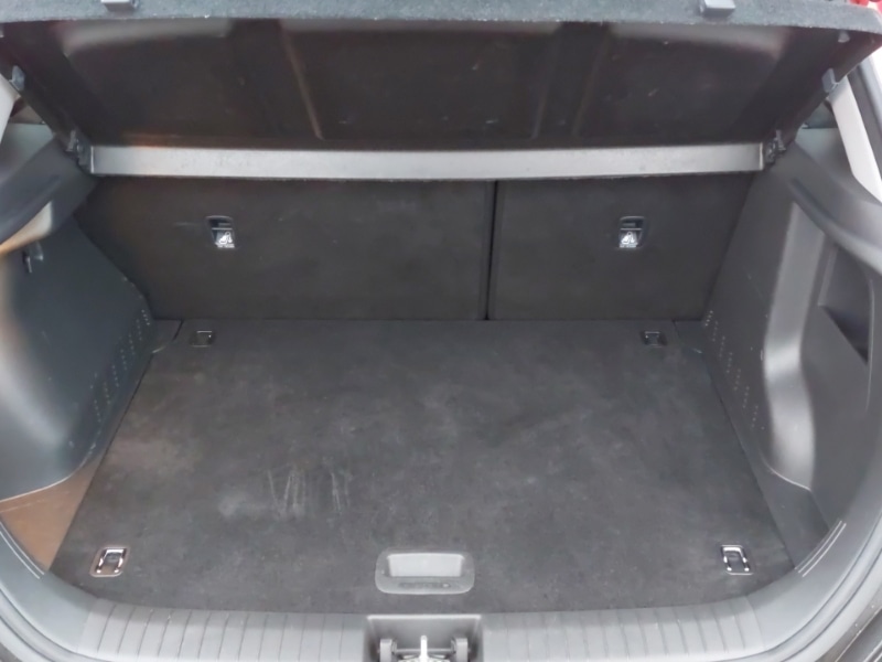 Used Hyundai KONA 2018 for sale - 76579542: Photo 8