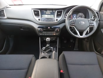 Used Hyundai TUCSON 2018 for sale - 77333609: Photo