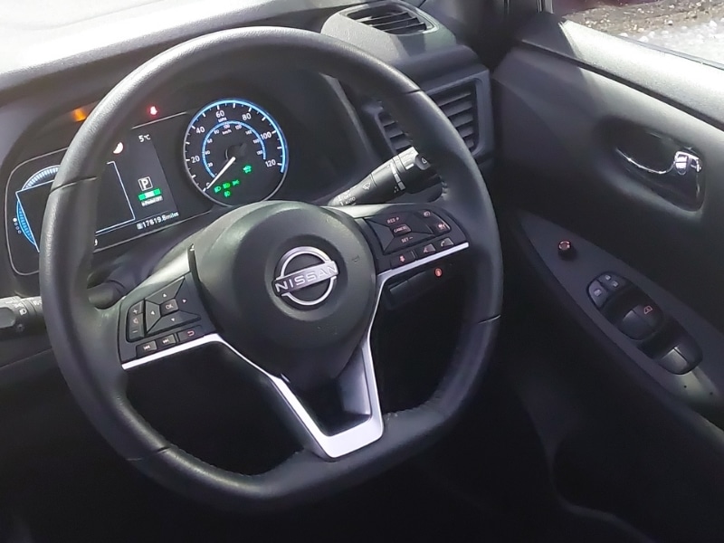 Used Nissan Leaf 2022 for sale - 77129939: Photo 10