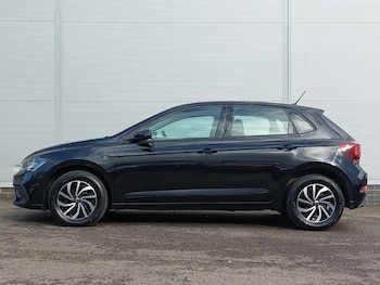 Used Volkswagen Polo 2024 for sale - 78559821: Photo