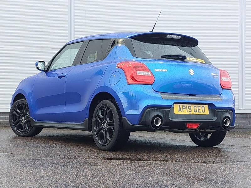 Used Suzuki Swift 2019 for sale - 76335729: Photo 3