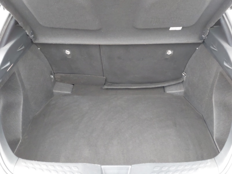 Used Toyota C-HR 2019 for sale - 76737044: Photo 8