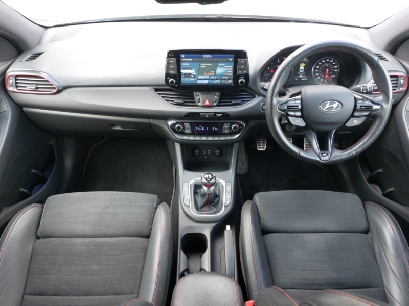 Used Hyundai i30 2019 for sale - 78178400: Photo 2