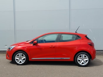 Used Renault Clio 2021 for sale - 79603450: Photo