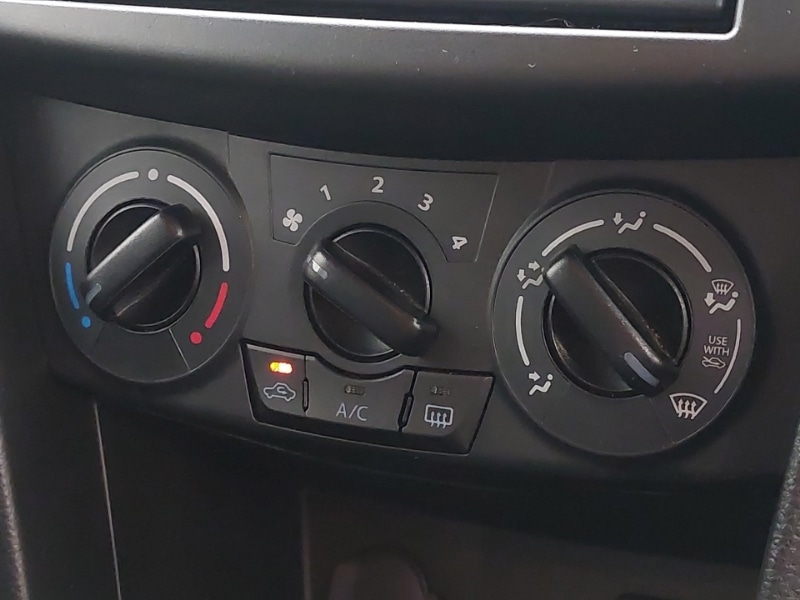 Used Suzuki Swift 2016 for sale - 76726234: Photo 16