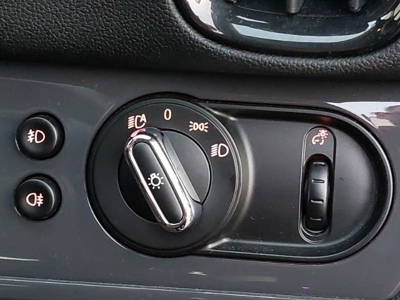 Used MINI Cooper 2020 for sale - 76737036: Photo 12