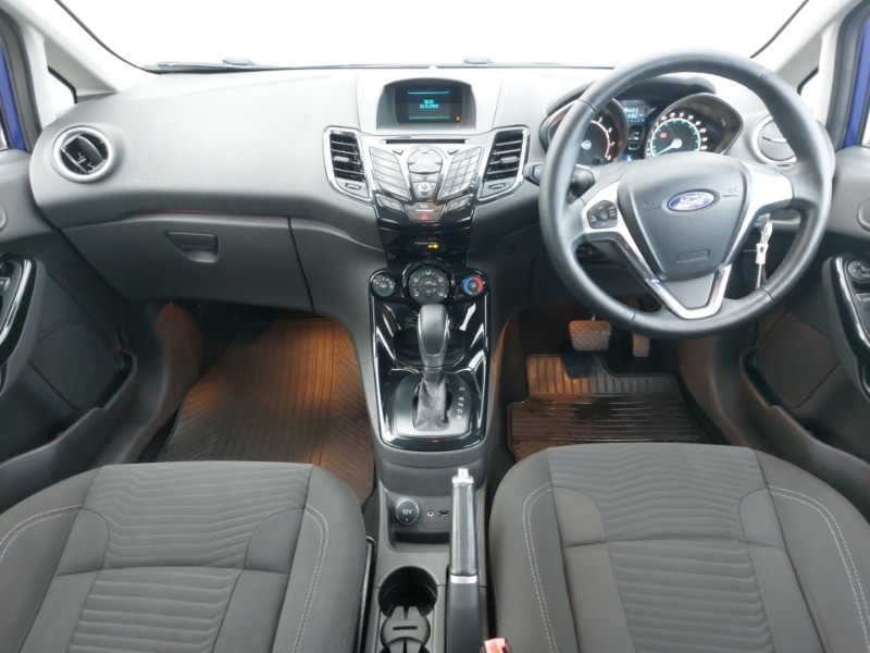 Used Ford Fiesta 2015 for sale - 76795379: Photo 2