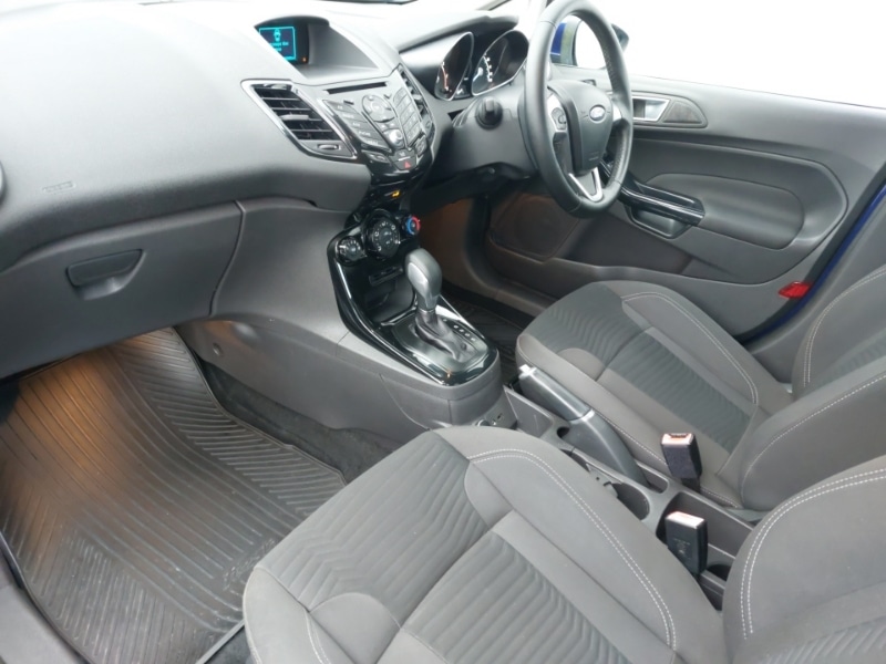 Used Ford Fiesta 2015 for sale - 76795379: Photo 5