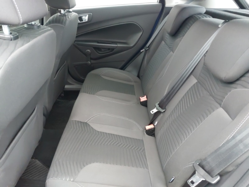 Used Ford Fiesta 2015 for sale - 76795379: Photo 6