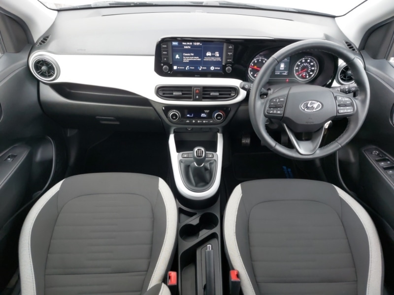 Used Hyundai i10 2022 for sale - 77433322: Photo 2