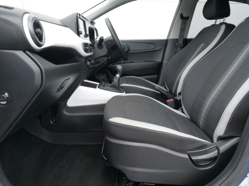 Used Hyundai i10 2022 for sale - 77433322: Photo 5