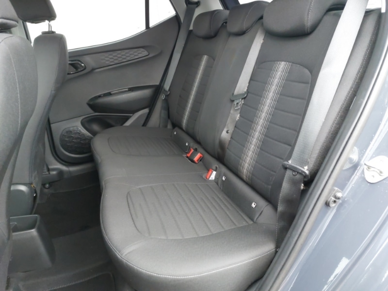 Used Hyundai i10 2022 for sale - 77433322: Photo 6