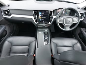 Used Volvo V60 2020 for sale - 75413404: Photo