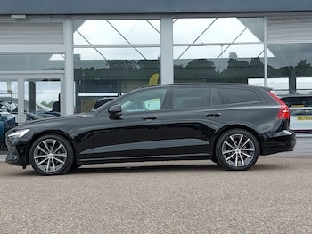Used Volvo V60 2020 for sale - 75413404: Photo