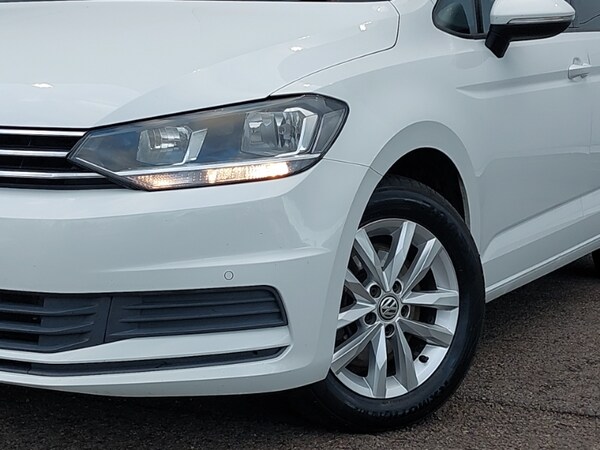 Used Volkswagen Touran 2017 for sale - 76331824: Photo 9