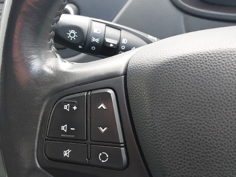 Used Hyundai i10 2017 for sale - 76375215: Photo 15