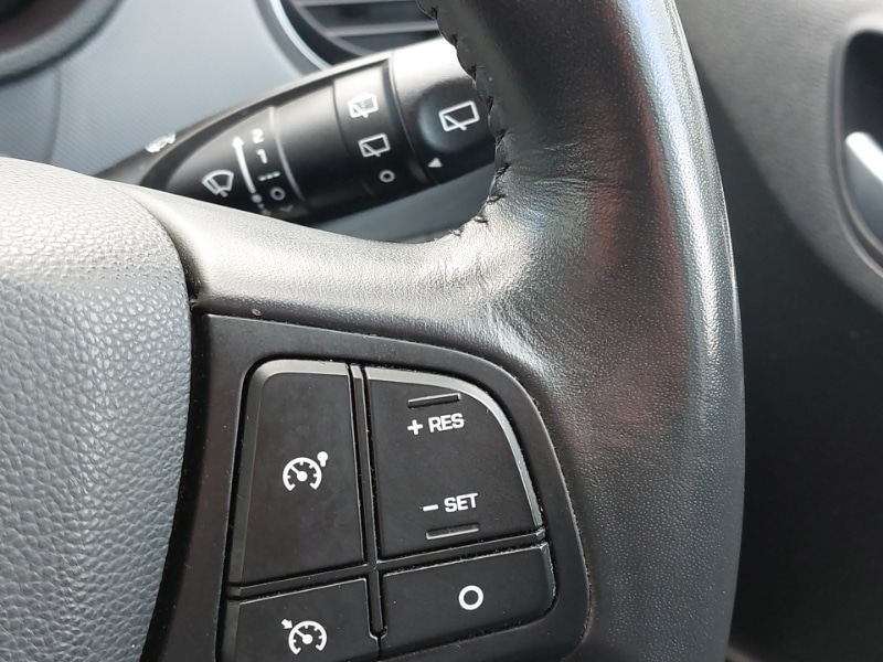 Used Hyundai i10 2017 for sale - 76375215: Photo 16