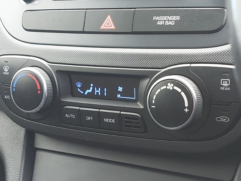 Used Hyundai i10 2017 for sale - 76375215: Photo 18