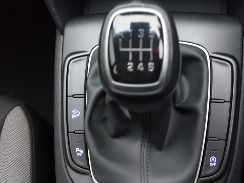 Used Hyundai KONA 2018 for sale - 76628673: Photo 17